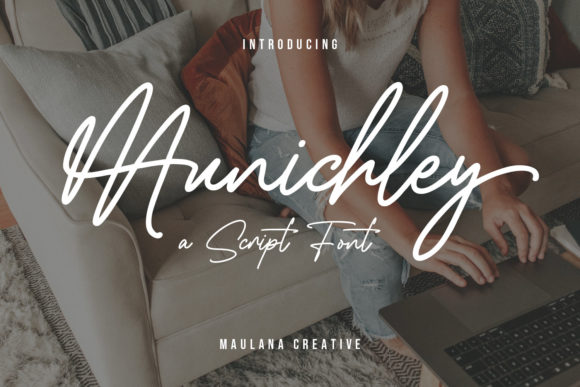 Munichly Script: A Font for Elegant Expression